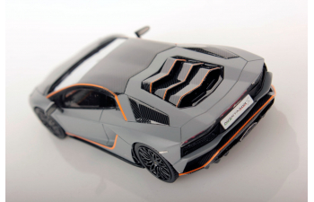 Lamborghini Aventador S "Ad Personam" (grey / orange / carbon)