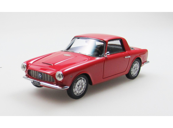 ОСКА 1600 GT купе производства Фиссоре (1961), красный