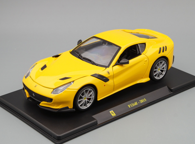 FERRARI F12tdf (2015), yellow