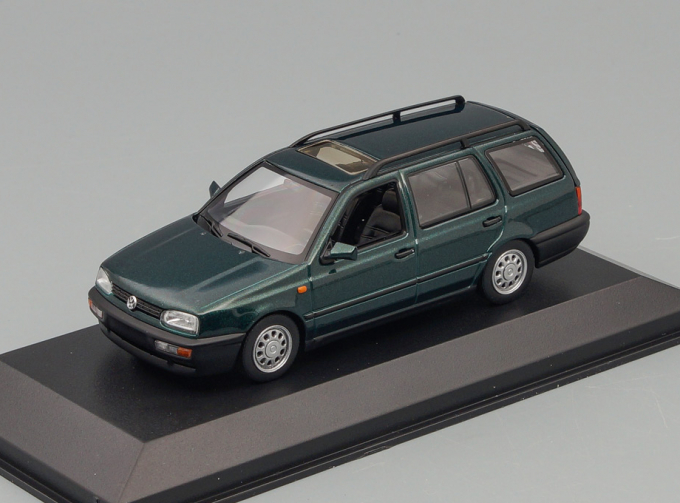 VOLKSWAGEN Golf 3 Variant (1997), dark green-metallic