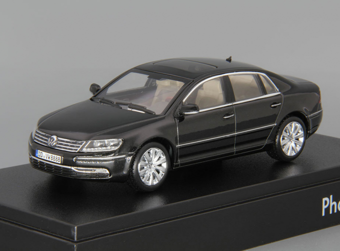 VOLKSWAGEN Phaeton GP3 (2011), black