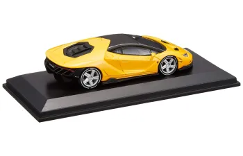 LAMBORGHIN Centenario, yellow pearl