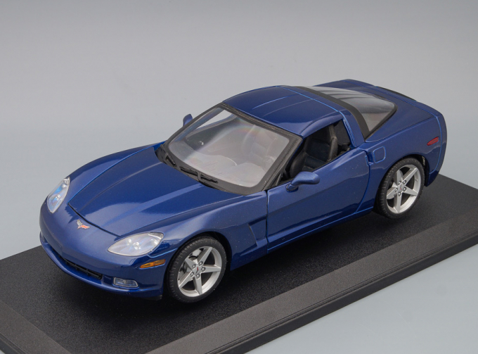 CHEVROLET Corvette 2005, blue metallic