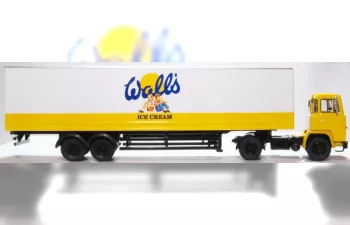 SCANIA 110 Walls Ice Cream (1972), yellow/white