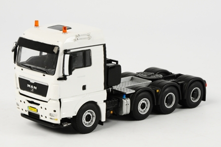 MAN TGX XLX 8x4, White Line 1:50, белый