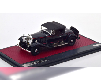 CADILLAC V-16 452 Roadster Fleetwood closed (1930), dark blue red