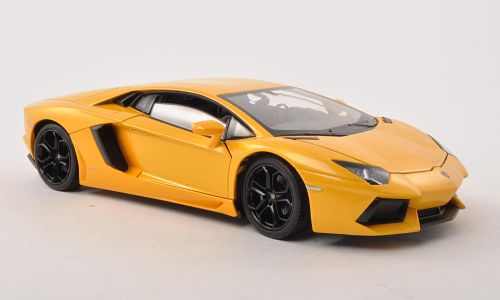 LAMBORGHINI Aventador Coupe, yellow
