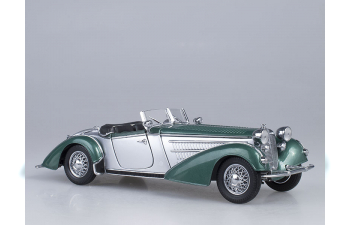 HORCH 855 Roadster, silver grey / dark green