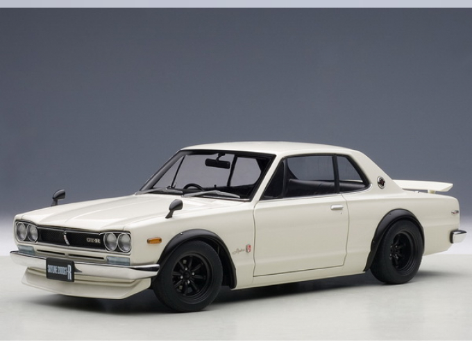 Nissan Skyline GT-R (KPGC10) tuned version (white)