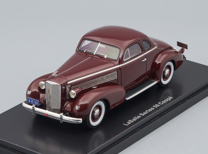 La SALLE Series 50 Coupe (1937), dark red