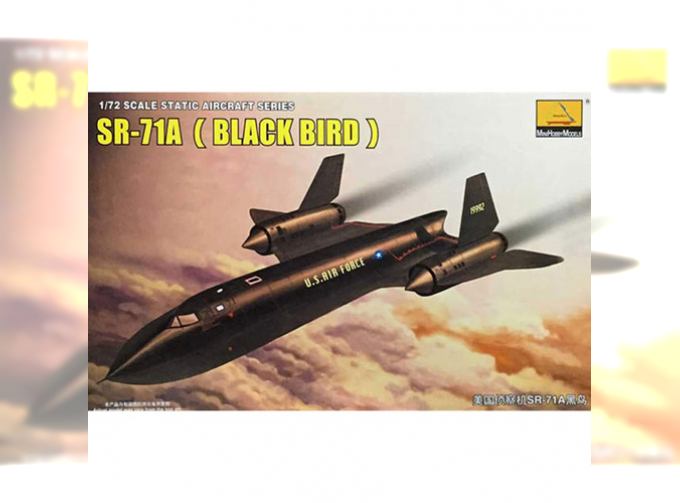 Сборная модель Американский самолет-разведчик Lockheed SR-71A Black Bird