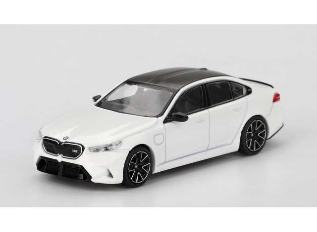 BMW M5 (G90), Alpine white 2025