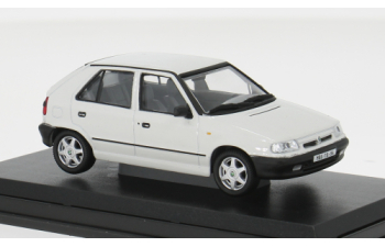 SKODA Felicia (1994), white