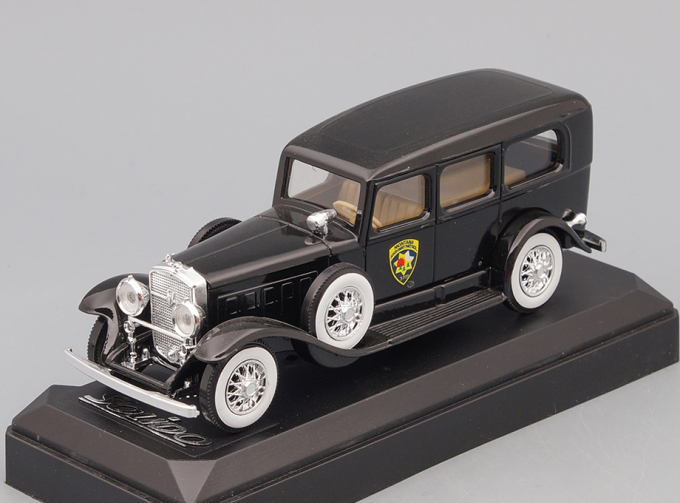 CADILLAC Police (1931), black