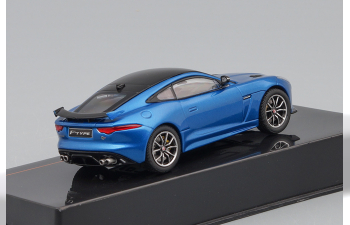 JAGUAR F-Type SVR Coupe 2016 Blue