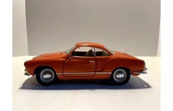 VOLKSWAGEN Karmann Ghia Coupe (1966), orange