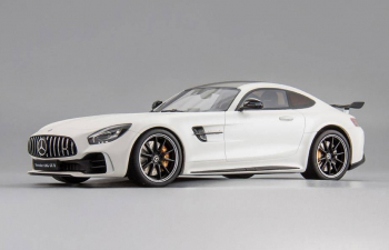 MERCEDES-BENZ-AMG GT-R, white