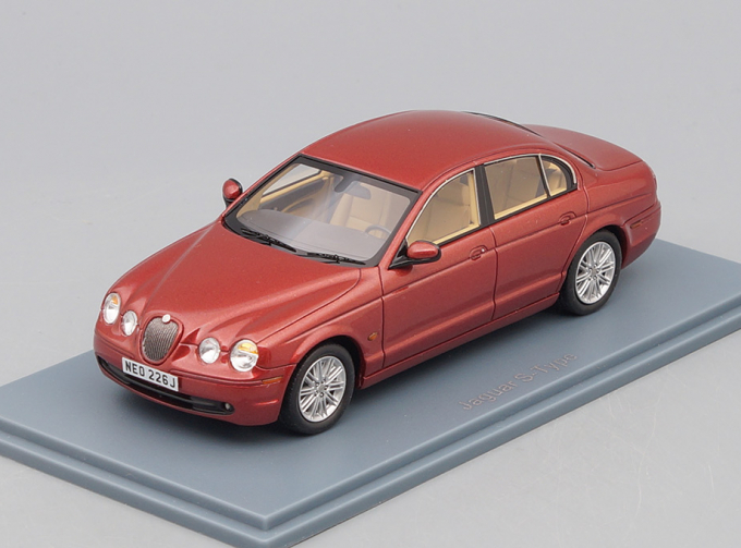 JAGUAR S-Type 2004 Metallic Red