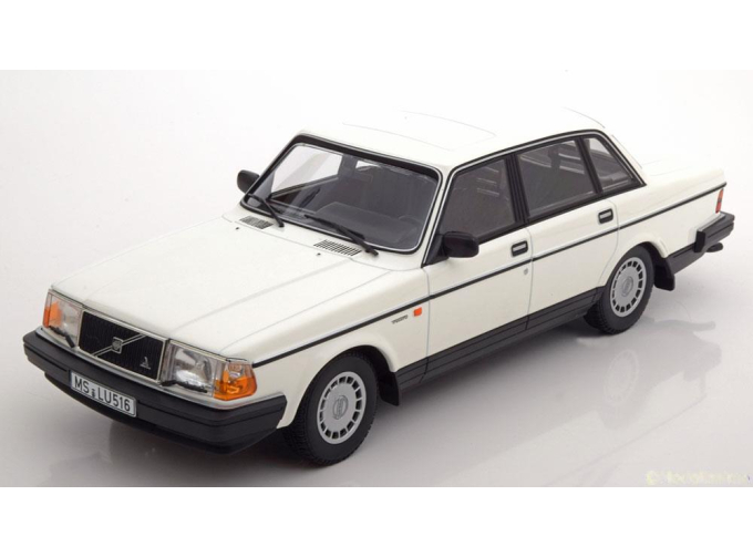 VOLVO 240 GL (1986), white