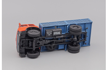 Минский 5335 бортовой, красный с голубым