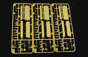 Сборная модель Sd.Kfz.6 - Mittlerer Zugkraftwagen 5t (BN9b) Pioneer Version