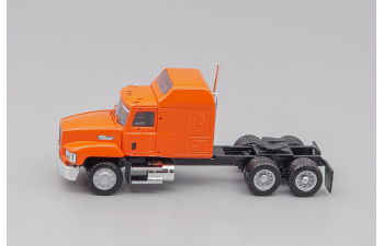 MACK CH 600 3-Axle Tractor, orange / black