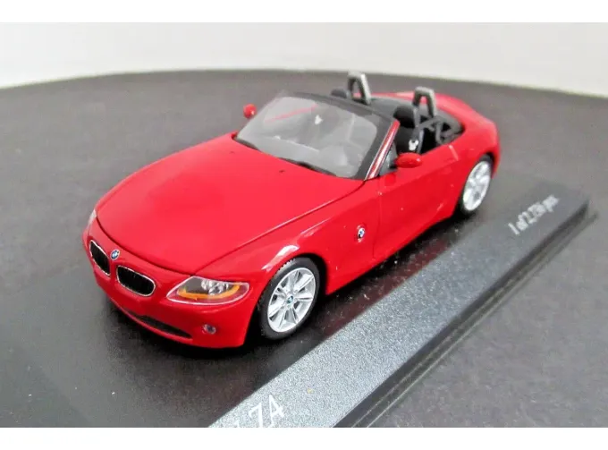 BMW Z4 Roadster (2002), red
