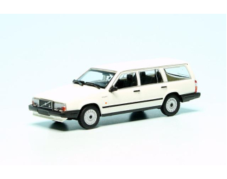 VOLVO 740 GL Break (1986), white