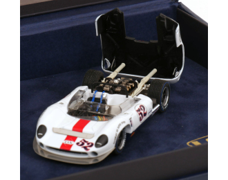 LOLA T70 Spyder No 52 Laguna Seca, Revson (1967)