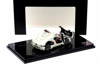 PAGANI Utopia (2022), white