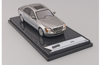 MAYBACH 57S W240 (2010), grey / silver