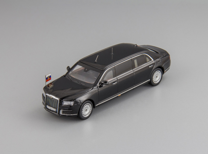 AURUS SENAT Limousine (2018), black