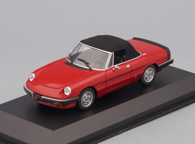 ALFA ROMEO SPIDER - 1983 - RED