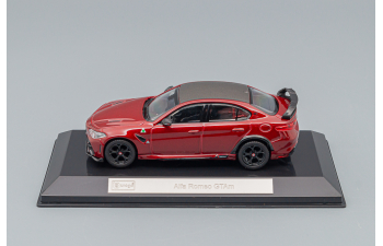 ALFA ROMEO Giulia Gtam (2020) - With Hard Showcase - Exclusive Carmodel, Rosso Gta - Red Met