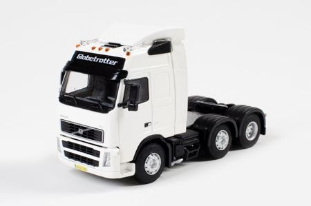 VOLVO FH2 Globetrotter 6x2, White Line 1:50, белый