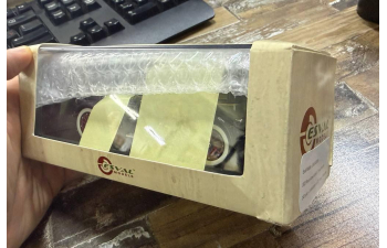 (Уценка!) Pierce Arrow Model 32 7-Seat Limousine - 1920 (green / black)