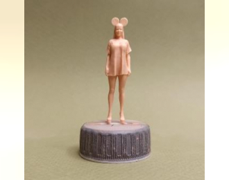 Фигура 0885 Женщина-мышь, неокрашенная