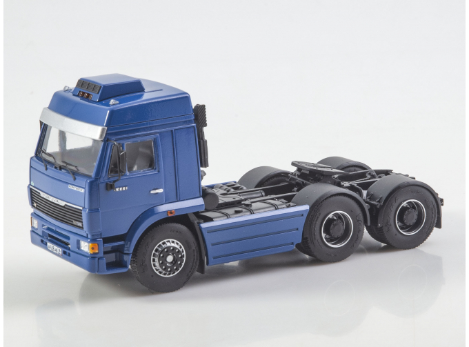 Камский грузовик 6460 седельный тягач, синий