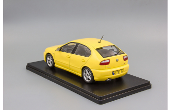 SEAT Leon Cupra2.8 V6 (2000), yellow 