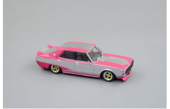 NISSAN Skyline 2000 GT Custom Style (1972), silver / pink