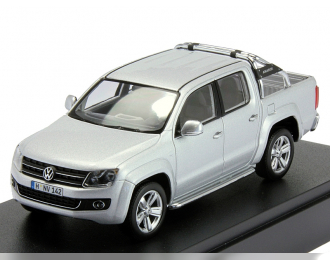 VOLKSWAGEN Amarok (2009), silver metallic