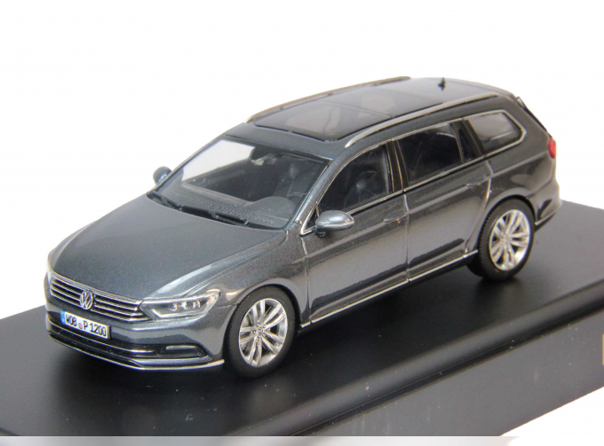 VOLKSWAGEN Passat Variant, grey