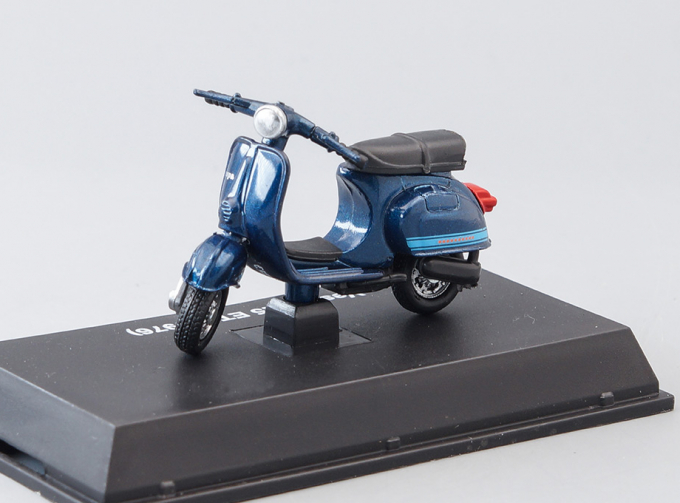 VESPA 125 ET3 (1976), blue