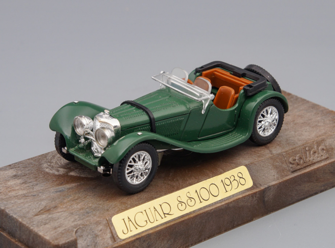 JAGUAR SS 100, green