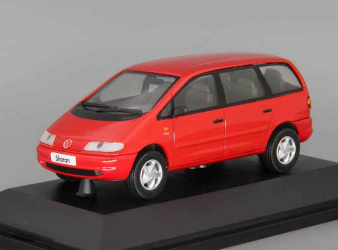 VOLKSWAGEN Sharan 7M8 (1995), red