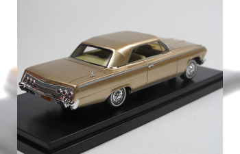 CHEVROLET IMPALA SS HARD-TOP CLOSED (1962), Gold Poly