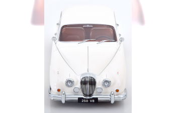 DAIMLER 250 V8 LHD (1962), white