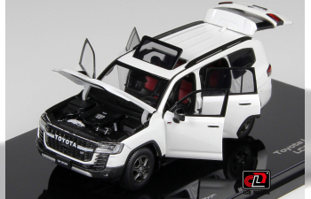 TOYOTA Land Cruiser LC300 GR Sport, white