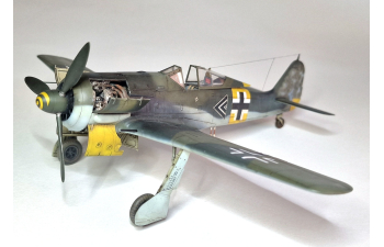 Сборная модель истребитель Fw 190A-5 Light Fighter - Weekend Edition