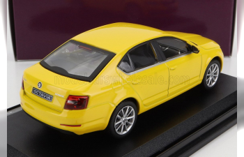 SKODA Octavia Iii (2012), yellow